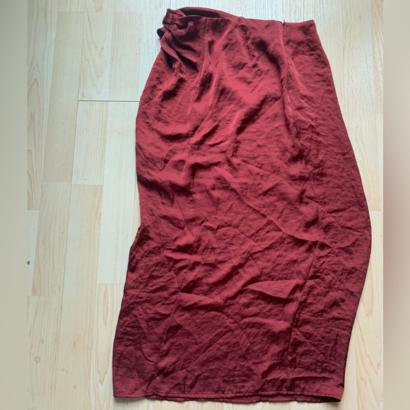 Zara Asymmetrical Slip Skirt - Picture 4 of 4